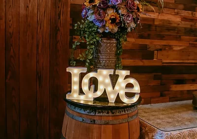 Love Decor