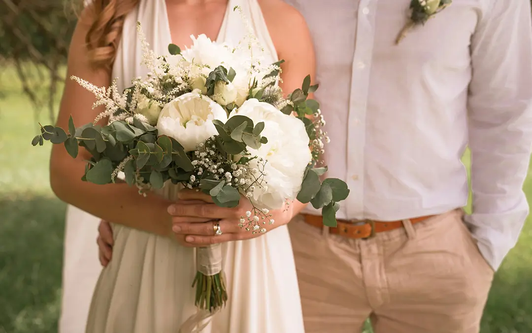 What Are Good Colors for a Summer Wedding?