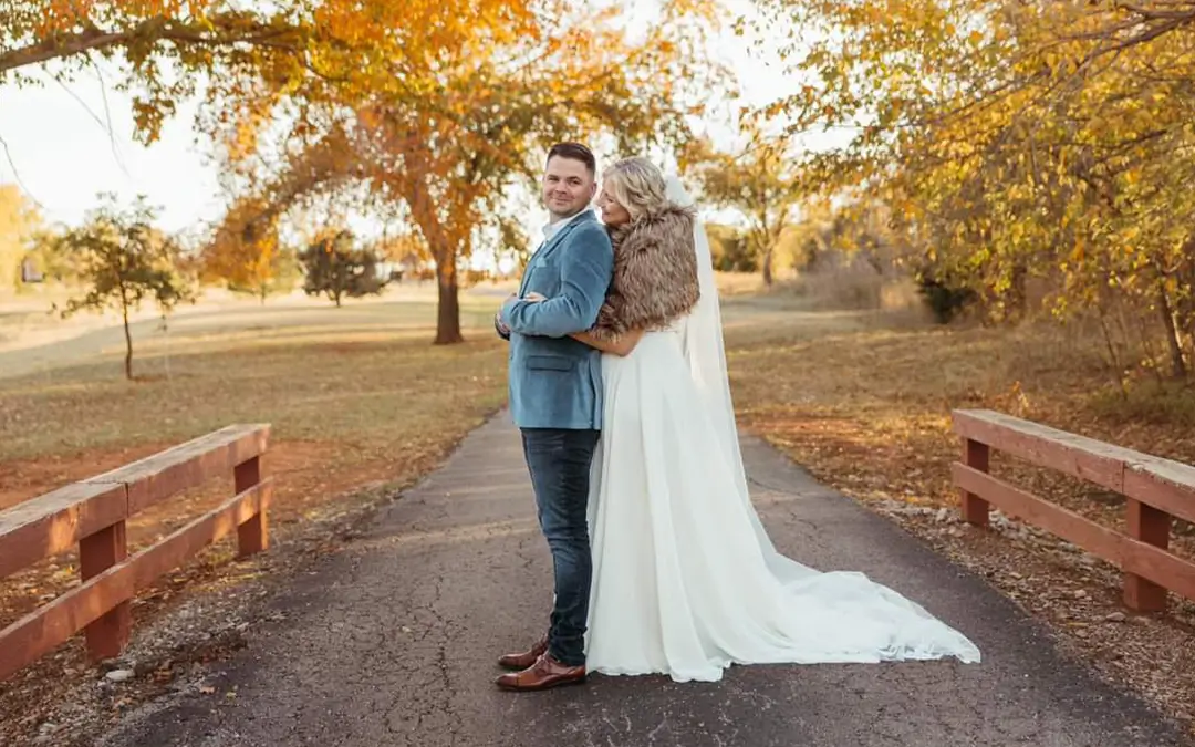 What Are Good Colors for a Fall Wedding?
